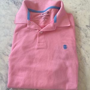 Izod mens size small pink polo. Short sleeve
